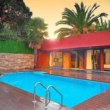 Hotel Baymari Florya 4*